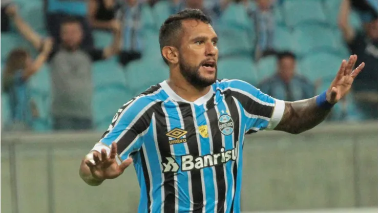 Foto: Lucas Sabino/AGIF - Montoya teve passagem discreta pelo Grêmio.