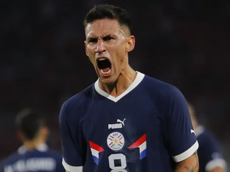 Rojas 'sofre' no Paraguai e situação chega ao Corinthians