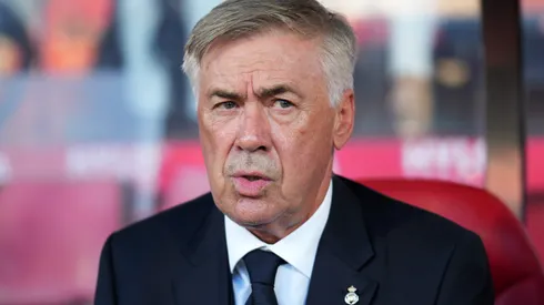 Carlo Ancelotti observa jogo do Real Madrid (Photo by Alex Caparros/Getty Images)