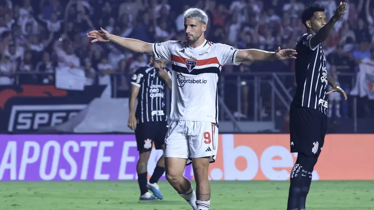 Sem Calleri, a briga por uma vaga no ataque no São Paulo fica aberta. Foto: Marcello Zambrana/AGIF
