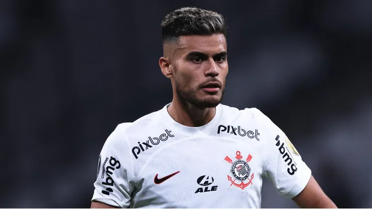 Foto: Ettore Chiereguini/AGIF - Fausto Vera caiu de rendimento no Corinthians.