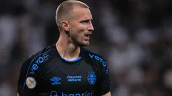 Rodrigo Ely desfalcou treino do Grêmio nesta 5ª feira