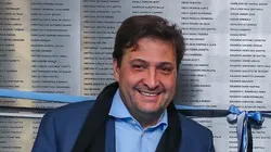 RS - FUTEBOL/ GREMIO 2023 - ESPORTES - Presidente do Gremio Alberto Guerra inaugura, junto aos socios, placas em homenagem aos sócios adimplentes durante o período da pandemia. FOTO: LUCAS UEBEL/GREMIO FBPA