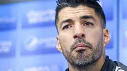 Foto: Maxi Franzoi/AGIF - Suárez: futuro do centroavante é pauta no Grêmio