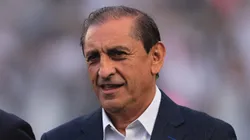 Foto: Ettore Chiereguini/AGIF - Ramon Diaz tecnico do Vasco durante partida contra o Santos no estadio Vila Belmiro pelo campeonato Brasileiro A 2023.