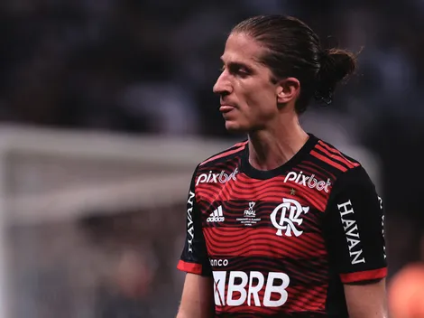 Lugar de Filipe Luís, R$ 39 mi: Fla decide sobre chegada de lateral