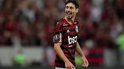 Situação de Rodrigo Caio pode ter reviravolta surpreendente no Flamengo - Foto: Thiago Ribeiro/AGIF
