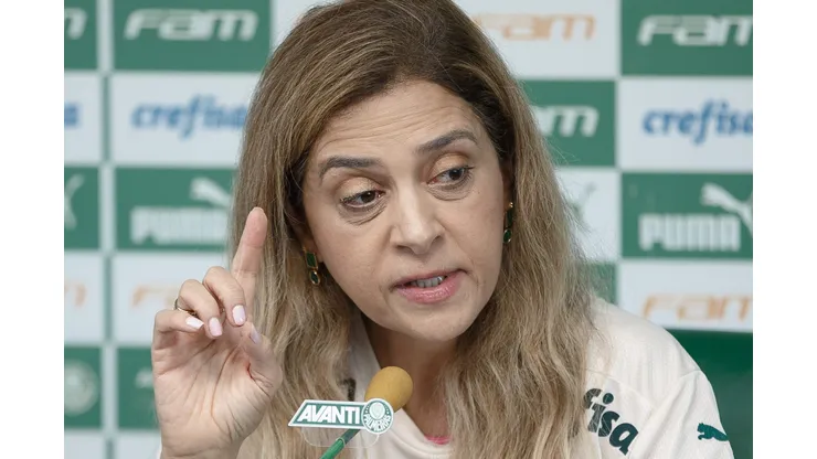 SP - Sao Paulo - 16/12/2021 - PALMEIRAS, COLETIVA PRESIDENTE - A Presidente do Palmeiras Leila Pereira durante coletiva de imprensa realizada no CT Barra Funda. Foto: Ettore Chiereguini/AGIF