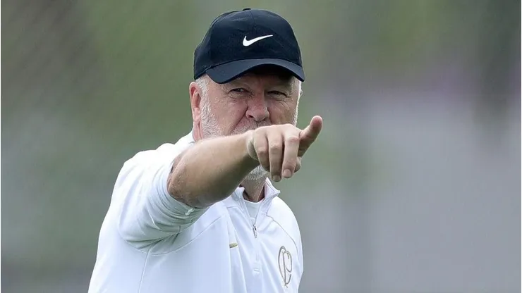 Foto: Rodrigo Coca/Ag. Corinthians - Mano Menezes sabe dessas necessidades.