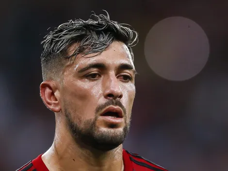 DE GRAÇA, para ser titular no Santos: Parça de Arrascaeta será liberado