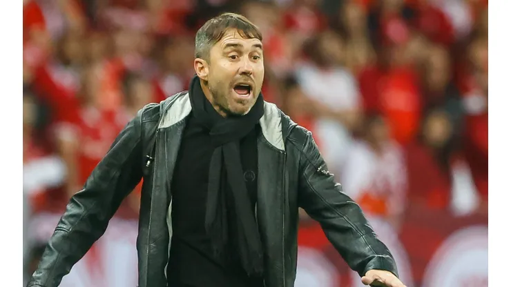 Coudet tem contrato em Porto Alegre até dezembro