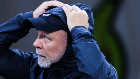 Foto: Marcello Zambrana/AGIF - Mano Menezes poderia receber uma peça vinda do Flamengo.