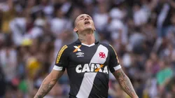 Rio de Janeiro - RJ - 25/10/15 - BRASILEIRO A 2015, VASCO X GREIMO - Leandrao do Vasco lamenta chance perdida durante partida contra o Gremio no estadio Maracana pelo Brasileiro A 2015. Foto: Fernando Soutello/AGIF