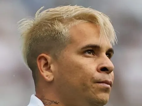 Santos toma decisão sobre Soteldo após problema na Venezuela