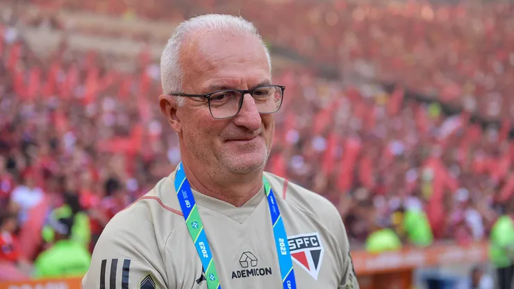 O treinador revelou que já analisava a equipe antes mesmo de sua contratação. Foto: Thiago Ribeiro/AGIF