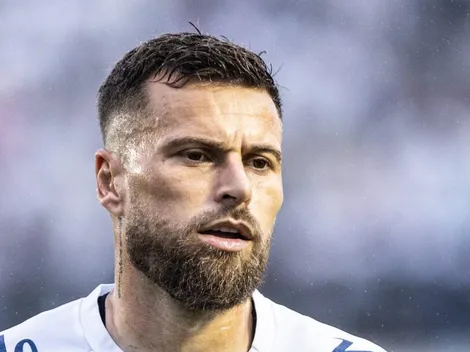 Torcida do Santos sugere Lucas Lima no banco e escalação inédita no BR