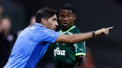 SAO PAULO, BRAZIL - FEBRUARY 26: Abel Ferreira, head coach of Palmeiras gives instructions to his player Endrick during a match between Palmeiras and Ferroviaria as part of the Paulista State Championship at Allianz Parque on February 26, 2023 in Sao Paulo, Brazil. (Photo by Alexandre Schneider/Getty Images)