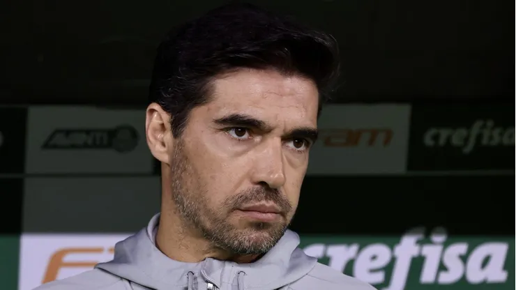 SP - SAO PAULO - 14/08/2023 - BRASILEIRO A 2023, PALMEIRAS X CRUZEIRO - Abel Ferreira tecnico do Palmeiras durante partida contra o Cruzeiro no estadio Arena Allianz Parque pelo campeonato Brasileiro A 2023. Foto: Marcello Zambrana/AGIF