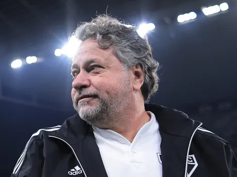 Casares é comunicado sobre atacante desejado pelo SPFC
