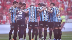 BA - PORTO ALEGRE - 08/10/2023 - BRASILEIRO A 2023, INTERNACIONAL X GREMIO - Jogadores do Gremio antes da partida contra Internacional no estadio Beira-Rio pelo campeonato Brasileiro A 2023. Foto: Maxi Franzoi/AGIF