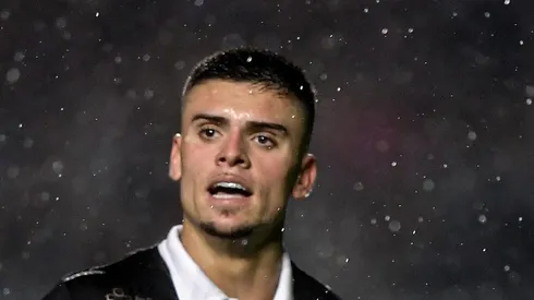 RJ - RIO DE JANEIRO - 07/10/2023 - BRASILEIRO A 2023, VASCO X SAO PAULO - Gabriel Pec jogador do Vasco durante partida contra o Sao Paulo no estadio Sao Januario pelo campeonato Brasileiro A 2023. Foto: Thiago Ribeiro/AGIF