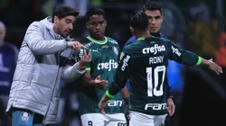 SP - SAO PAULO - 30/08/2023 - LIBERTADORES 2023, PALMEIRAS X DEPORTIVO PEREIRA - Abel Ferreira tecnico do Palmeiras e Endrick jugador do Palmeiras durante partida contra o Deportivo Pereira no estadio Arena Allianz Parque pelo campeonato Libertadores 2023. Foto: Ettore Chiereguini/AGIF