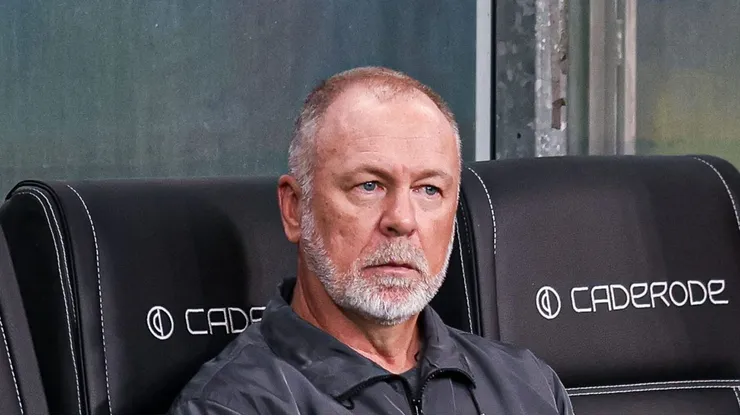 Mano Menezes ainda nos tempos de Inter