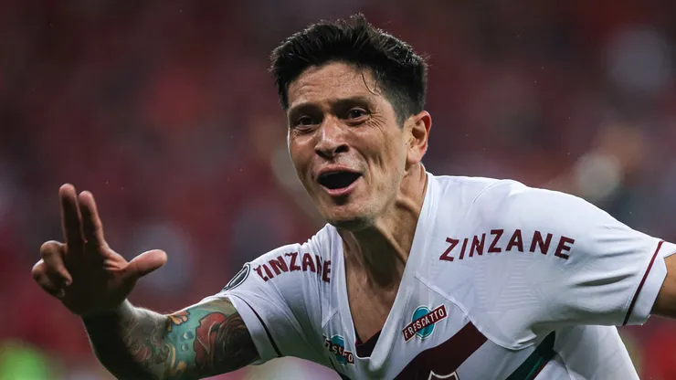 RS - PORTO ALEGRE - 04/10/2023 - LIBERTADORES 2023, INTERNACIONAL X FLUMINENSE - German Cano jogador do Fluminense comemora seu gol durante partida contra o Internacional no estadio Beira-Rio pelo campeonato Libertadores 2023. Foto: Maxi Franzoi/AGIF