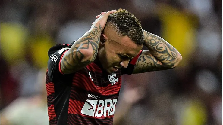 Foto: Thiago Ribeiro/AGIF - Cebolinha não vem rendendo no Flamengo.