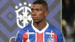 PR - CURITIBA - 14/09/2023 - BRASILEIRO A 2023, CORITIBA X BAHIA - Kanu jogador do Bahia durante execucao do hino nacional antes da partida contra o Coritiba no estadio Couto Pereira pelo campeonato Brasileiro A 2023. Foto: Robson Mafra/AGIF