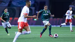SP - Sao Paulo - 22/02/2023 - PAULISTA 2023, PALMEIRAS X BRAGANTINO - Giovani jogador do Palmeiras durante partida contra o Bragantino no estadio Arena Allianz Parque pelo campeonato Paulista 2023. Foto: Marcello Zambrana/AGIF
