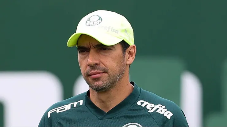 Foto: Cesar Greco/Palmeiras - Abel Ferreira durante treinamento