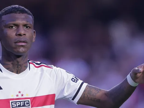 Gringo do Palmeiras é colocado no 'chinelo' para Arboleda no São Paulo campeão da Copa do Brasil