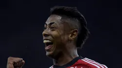 Bruno Henrique comemorando gol pelo Mengo.