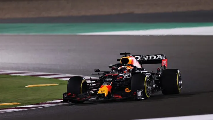 Verstappen durante o GP do Catar de 2021, na primeira edição da etapa na F1