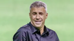 Hernán Crespo é o técnico do rival do Corinthians - Foto: Rafael Vieira/AGIF.