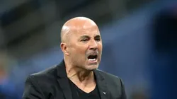 Photo by Gabriel Rossi/Getty Images - Sampaoli recebe zoações da torcida do Flamengo