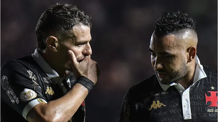 Foto: Thiago Ribeiro/AGIF - Vegetti e Payet