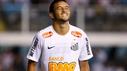 Foto: Divulgação/Santos FC - Meia tem contrato com a Napoli até junho de 2024