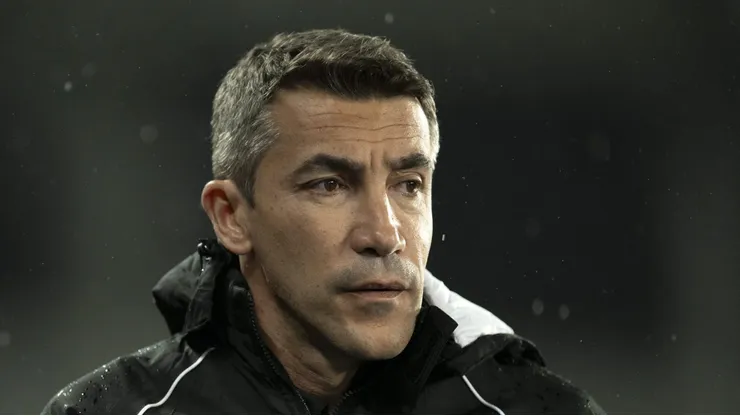 RJ - RIO DE JANEIRO - 02/10/2023 - BRASILEIRO A 2023, BOTAFOGO X GOIAS - Bruno Lage tecnico do Botafogo durante partida contra o Goias no estadio Engenhao pelo campeonato Brasileiro A 2023. Foto: Jorge Rodrigues/AGIF