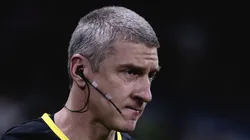 SP - Sao Paulo - 18/07/2022 - BRASILEIRO A 2022, PALMEIRAS X CUIABA - O arbitro Anderson Daronco durante partida entre Palmeiras e Cuiaba no estadio Arena Allianz Parque pelo campeonato Brasileiro A 2022. Foto: Ettore Chiereguini/AGIF