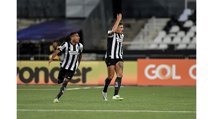 Foto: Thiago Ribeiro/AGIF- Tiquinho Soares