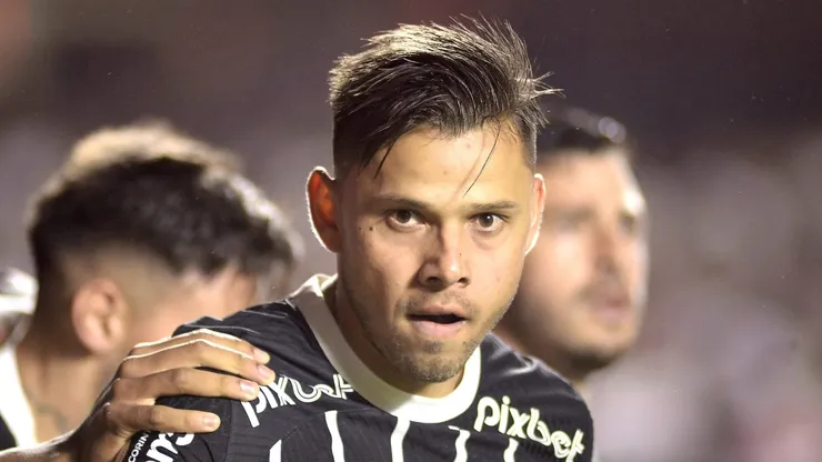 Foto: Alan Morici/AGIF - Romero, jogador do Corinthians comemora seu gol durante partida contra o Sao Paulo no estadio Morumbi pelo campeonato Brasileiro A 2023.