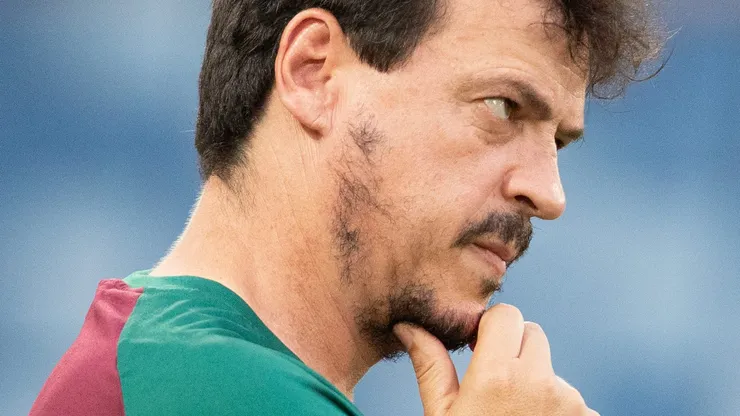 MT - CUIABA - 30/09/2023 - BRASILEIRO A 2023, CUIABA X FLUMINENSE - Fernando Diniz tecnico do Fluminense durante partida contra o Cuiaba no estadio Arena Pantanal pelo campeonato Brasileiro A 2023. Foto: Gil Gomes/AGIF