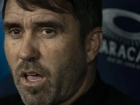 Jogador do Inter age na calada, Eduardo Coudet descobre e fica surpreso