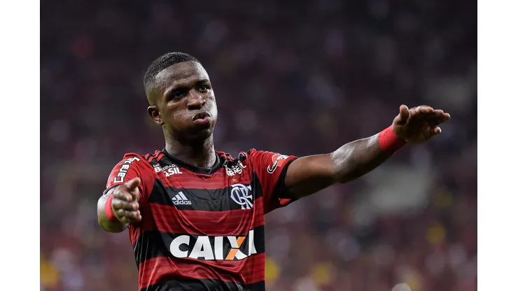 Thiago Ribeiro/AGIF. Vini Jr. ocupa o posto de venda mais cara do Flamengo