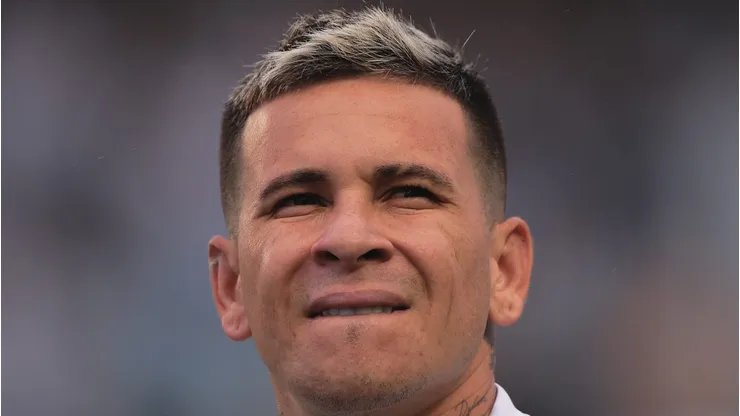 SP - SANTOS - 01/10/2023 - BRASILEIRO A 2023, SANTOS X VASCO - Soltedo jogador do Santos durante partida contra o Vasco no estadio Vila Belmiro pelo campeonato Brasileiro A 2023. Foto: Ettore Chiereguini/AGIF