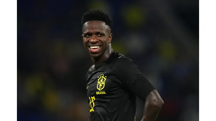 Alex Caparros/Getty Images - Jogador seria a transferência mais cara da história do Mengão