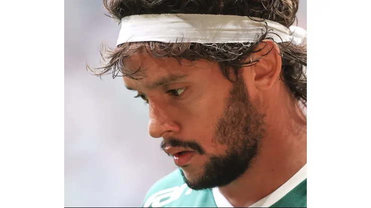 Gustavo Scarpa jogador do Palmeiras durante partida contra o Sao Paulo no estadio Arena Allianz Parque pelo campeonato Brasileiro A 2022. Foto: Marcello Zambrana/AGIF