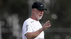 Mano Menezes, técnico do Corinthians, comanda treino no CT - Foto: Rodrigo Coca/Ag. Corinthians
